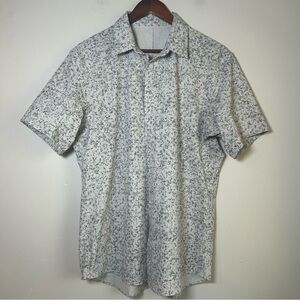 LuluLemon Men's Abstract Print Short Sleeve Button Up Shirt Casual Button Down